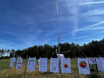 Foto: WALDPÄDAGOGIK auf der Burg Feuerstein / Ebermannstadt
