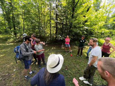 Foto: WALDPÄDAGOGIK auf der Burg Feuerstein / Ebermannstadt